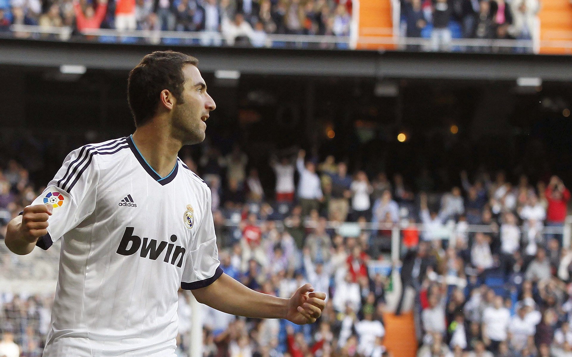 《Faker：迎接第十春，初心依旧》